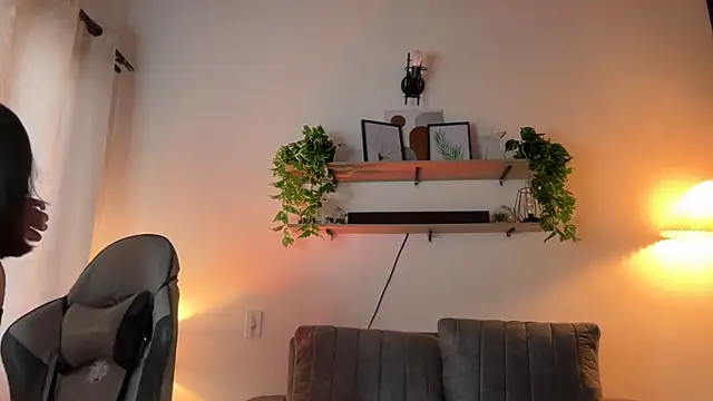 Paulah x online show from 04-04-26, 07:53