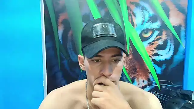 Snapshot of DEIBY_BABY chatting on 04-30-26, 08:16 DEIBY BABY online show from 04-30-26, 08:16