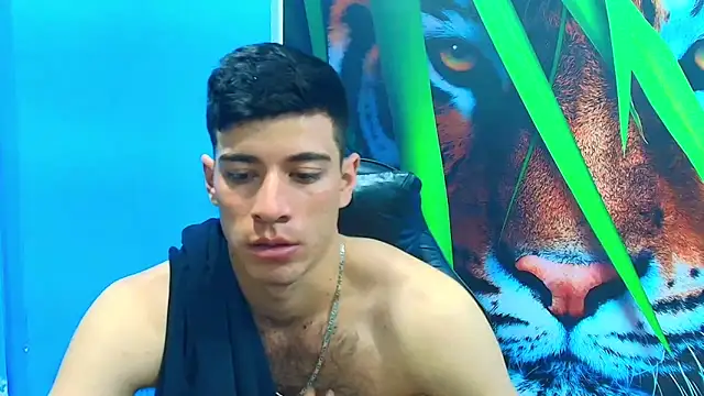 Snapshot of DEIBY_BABY chatting on 05-20-26, 01:57 DEIBY BABY online show from 05-20-26, 01:57