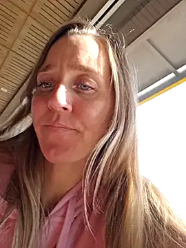 SkyelarSommer online show from 02-03-26, 02:44