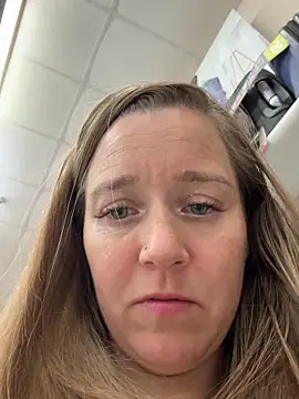 SkyelarSommer online show from 04-02-26, 03:41