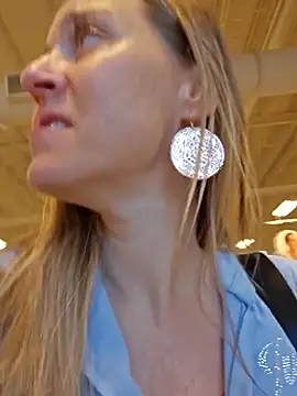 SkyelarSommer online show from 01-19-26, 04:11