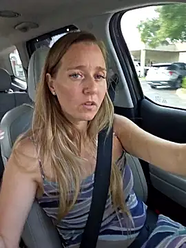 SkyelarSommer online show from 01-07-26, 04:01