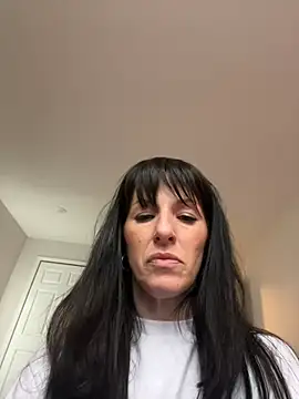 DominiqueX0 online show from 02-25-25, 08:11