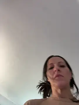 DominiqueX0 online show from 02-03-26, 06:46