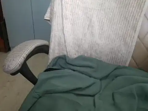 Snapshot of hunkcool149 chatting on 12-11-24, 05:10 hunkcool149 online show from 12-11-24, 05:10