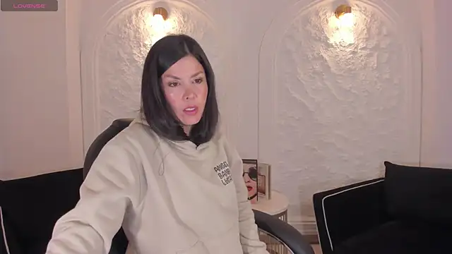 SunnyRivers online show from 12-21-25, 11:23