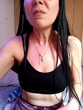 LissaThompsom online show from 03-21-25, 07:57