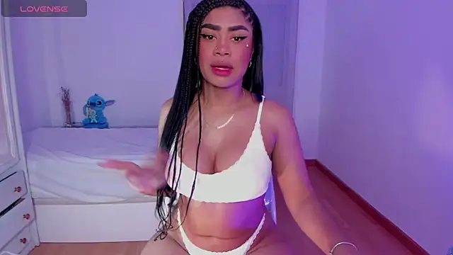 Snapshot of briana_walker chatting on 03-03-25, 09:02 briana walker online show from 03-03-25, 09:02