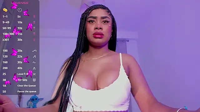 Snapshot of briana_walker chatting on 03-03-25, 05:52 briana walker online show from 03-03-25, 05:52