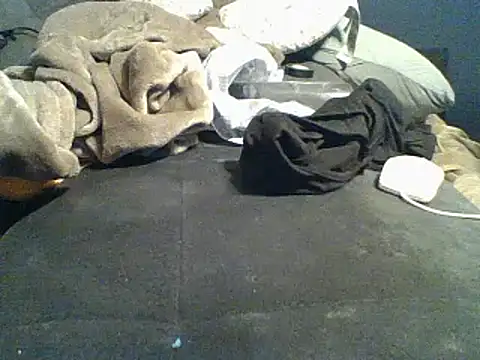 Snapshot of carlosxxx213 chatting on 05-07-26, 07:45 carlosxxx213 online show from 05-07-26, 07:45