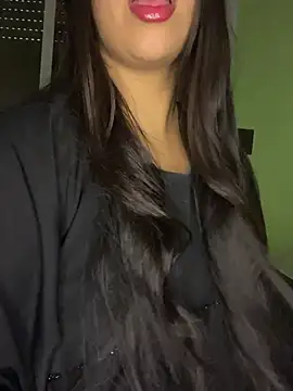 Mayacrayzi online show from 06-19-26, 09:04