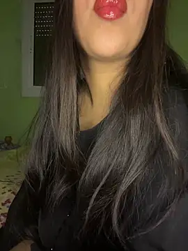 Snapshot of Mayacrayzi chatting on 06-03-26, 10:05 Mayacrayzi online show from 06-03-26, 10:05