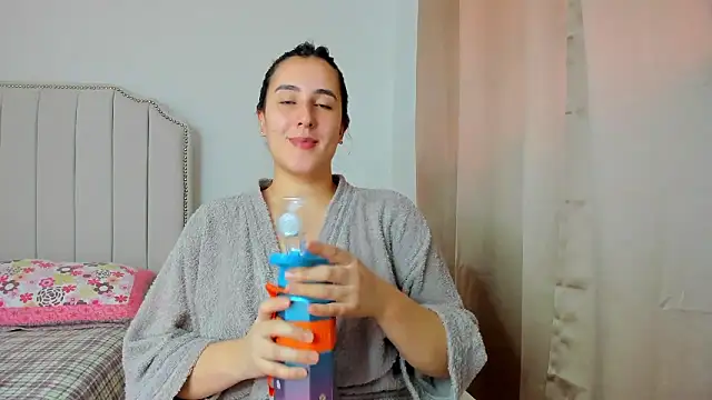 Hanna86 online show from 01-10-26, 04:02