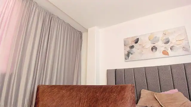 samantha stan online show from 04-18-26, 12:18