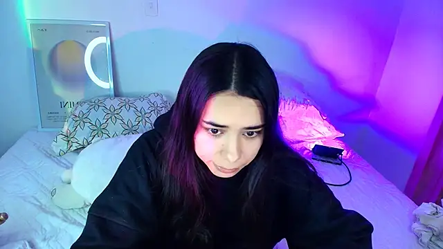 AmyOlimpo online show from 04-08-26, 06:59