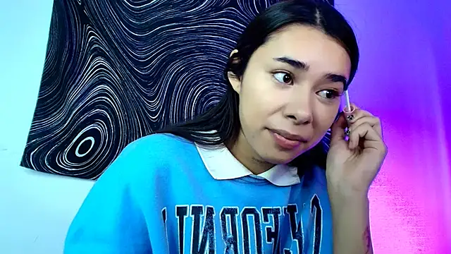 Snapshot of AmyOlimpo chatting on 07-08-26, 10:32 AmyOlimpo online show from 07-08-26, 10:32