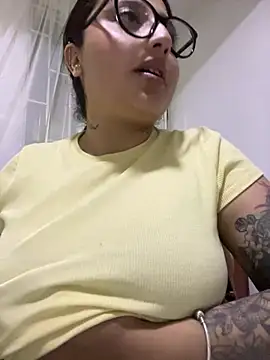 Snapshot of croftsmila chatting on 02-07-26, 01:35 croftsmila online show from 02-07-26, 01:35