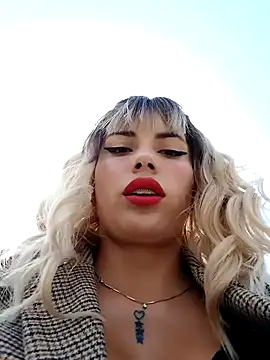 Misscata1106 online show from 12-16-25, 06:45