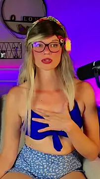 Kittychatte online show from 06-20-26, 08:19