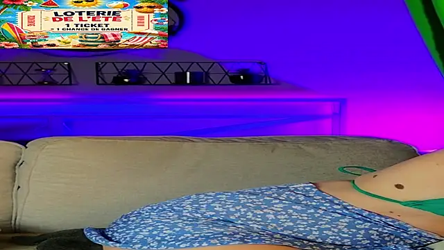 Kittychatte online show from 06-25-26, 07:41