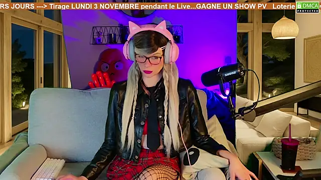 Kittychatte online show from 11-03-25, 09:07