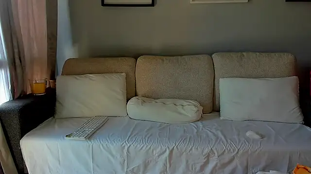 bellahot77 online show from 09-20-25, 09:36