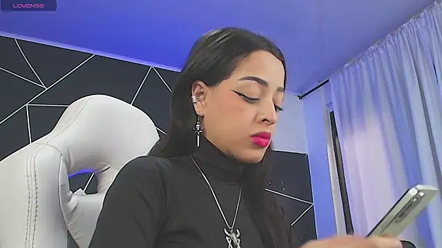 farichell online show from 12-19-25, 08:55