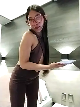 Umaru uwu online show from 04-16-26, 02:23