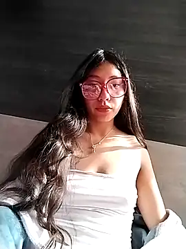 Umaru uwu online show from 03-25-26, 03:33