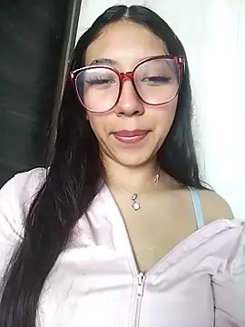 Snapshot of Umaru_uwu chatting on 05-31-26, 04:02 Umaru uwu online show from 05-31-26, 04:02
