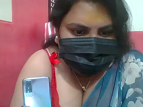 Snapshot of radhatelugu chatting on 03-19-26, 04:51 radhatelugu online show from 03-19-26, 04:51