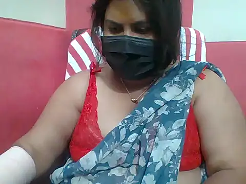Snapshot of radhatelugu chatting on 03-24-26, 06:41 radhatelugu online show from 03-24-26, 06:41