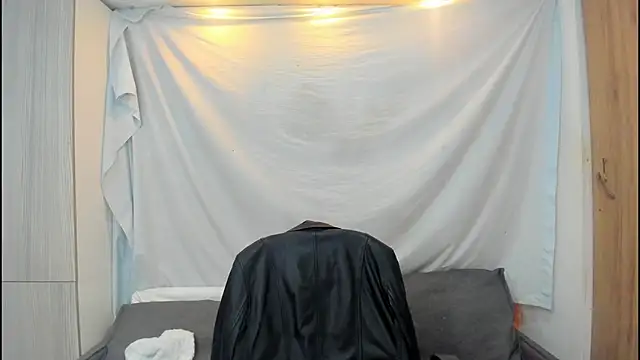 Mhelanny2 online show from 01-12-26, 02:35