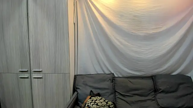 Mhelanny2 online show from 04-04-26, 09:10