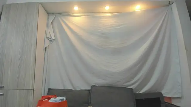 Mhelanny2 online show from 02-06-26, 05:09