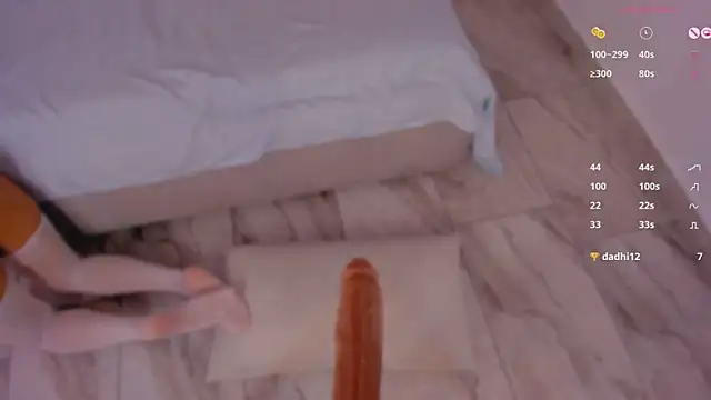 luisah  online show from 09-30-25, 08:26