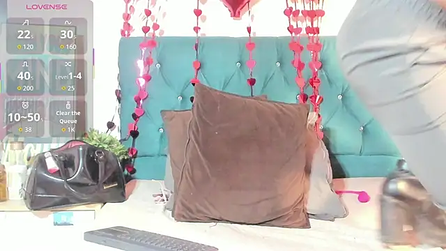 StefanyMiler online show from 03-03-26, 06:26