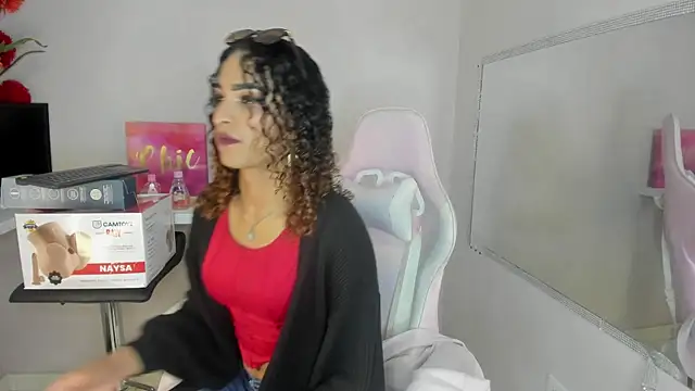 Snapshot of StefanyMiler chatting on 03-21-25, 05:21 StefanyMiler online show from 03-21-25, 05:21