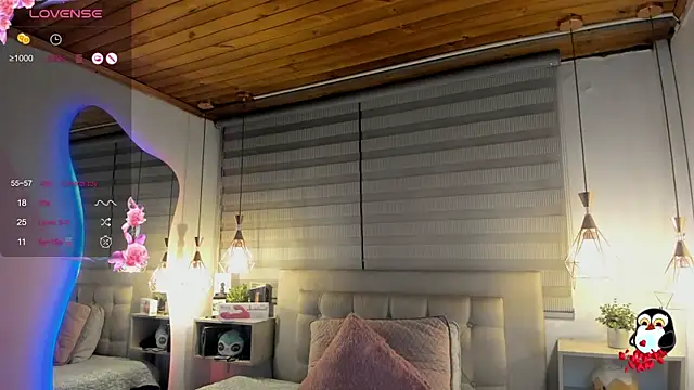 Snapshot of cristal__hot_1 chatting on 06-26-26, 05:24 cristal hot 1 online show from 06-26-26, 05:24