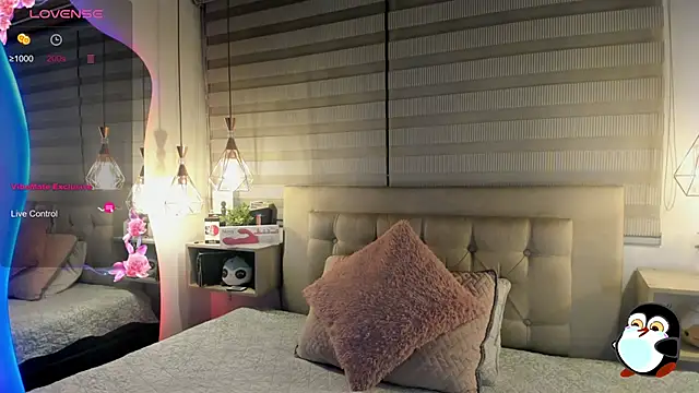 Snapshot of cristal__hot_1 chatting on 05-09-26, 06:06 cristal hot 1 online show from 05-09-26, 06:06