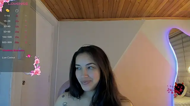 Snapshot of cristal__hot_1 chatting on 07-04-26, 05:03 cristal hot 1 online show from 07-04-26, 05:03