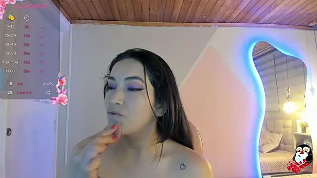 cristal  hot 1 online show from 10-28-25, 05:18