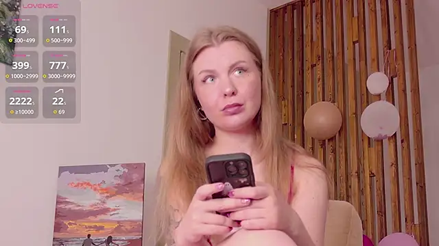 yourlovelyjul online show from 06-15-26, 04:06
