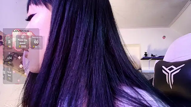 Persia 09 online show from 10-29-25, 02:10