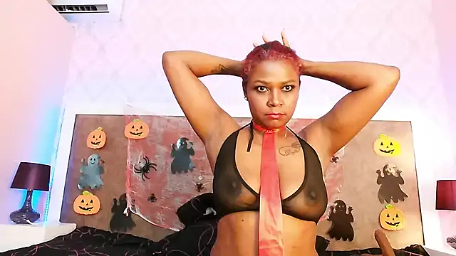 LisaBaileys online show from 10-28-25, 11:42