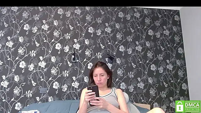 Sophi Cute online show from 07-17-26, 12:24