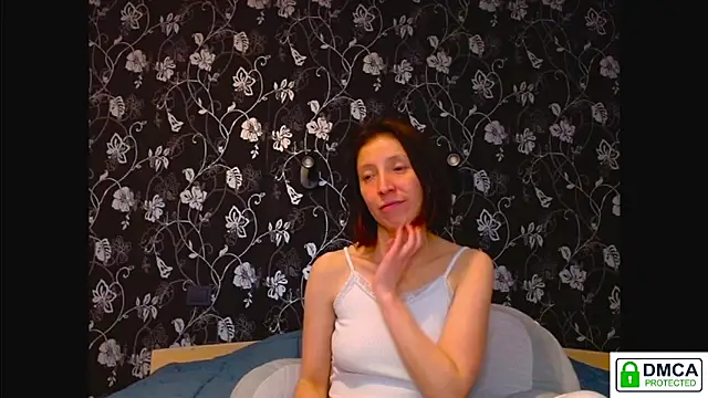 Sophi Cute online show from 05-18-26, 11:59