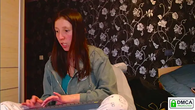 Sophi Cute online show from 02-08-26, 02:48