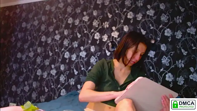 Sophi Cute online show from 06-01-26, 11:21